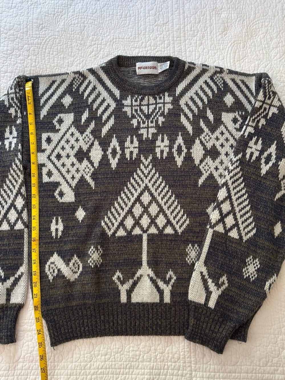McGregor Men's Charcoal and Cream Geometric Crewneck Sweater